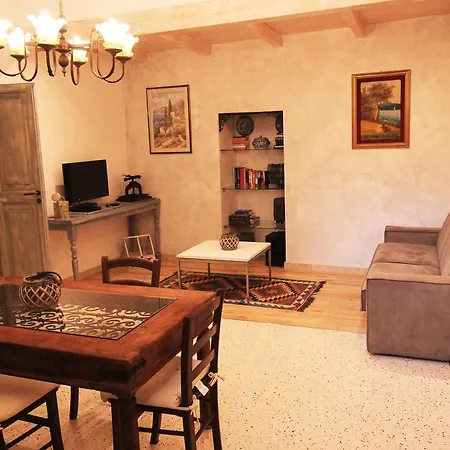 Osterio Magno Appartamento *