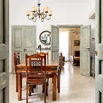 Osterio Magno Apartment *