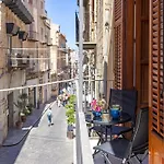 Apartment Osterio Magno
