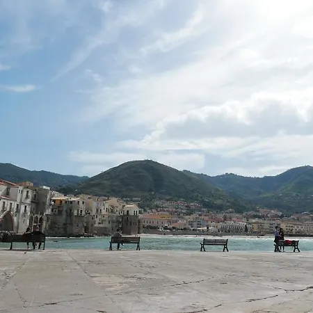 Apartment Osterio Magno Cefalu